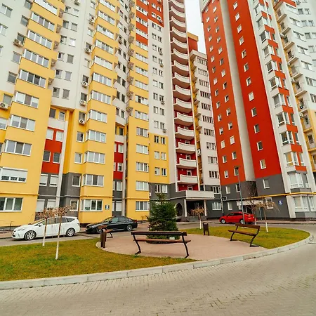 Cozy 2Br Apartment Near Park! Chisinau Exterior photo